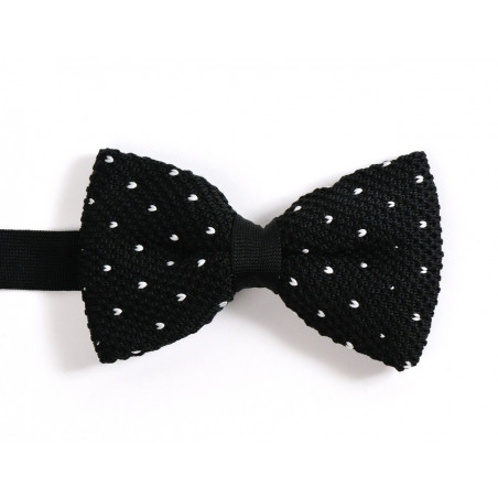 Nœud papillon noir pointé